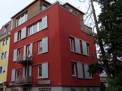 Fassadensanierung mit 20 Jahren Farbtongarantie