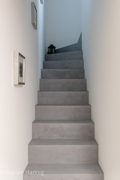 Fugenlose Treppe in Rheinfelden - Gestaltet mit Volimea Futado